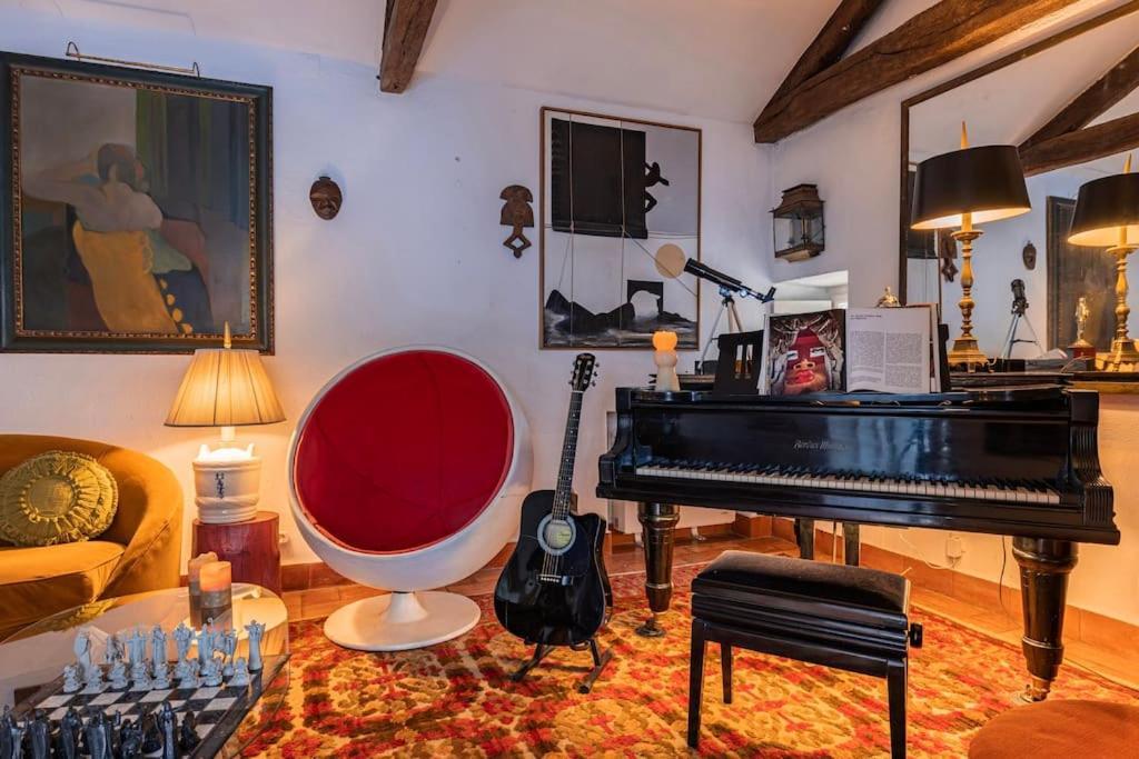 Unique Tiny Smart With Private Garden, Jacuzzi, Ps5, Cinema Projector - Wow Holiday home Sintra