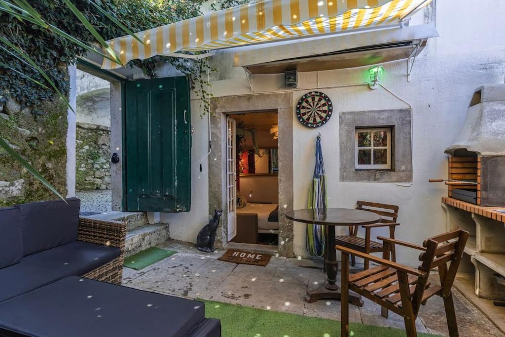 Holiday home Unique Tiny Smart With Private Garden, Jacuzzi, Ps5, Cinema Projector - Wow *